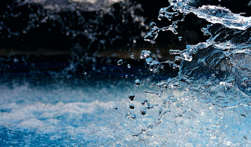 Cash Flow Is Not Profit: The Mistake That Kills Healthy-Looking Businesses